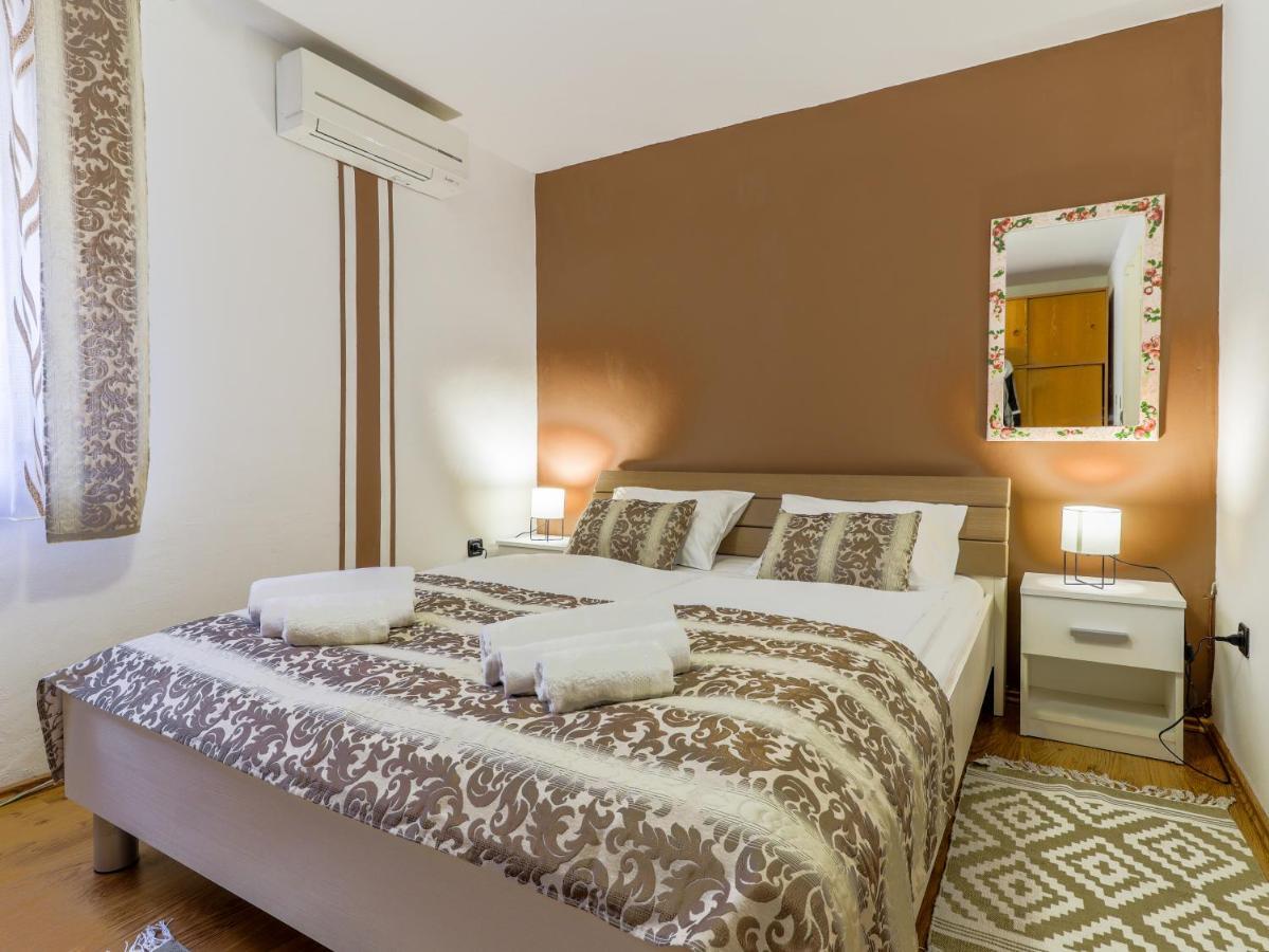City Center 3 Bedroom Apartment Vrsar Ngoại thất bức ảnh