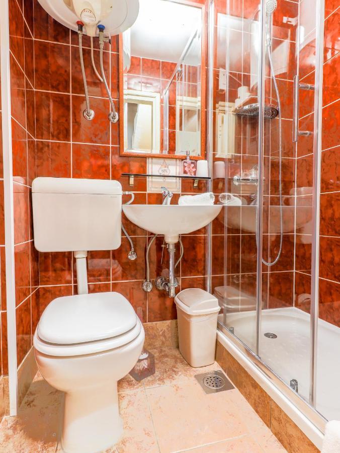 City Center 3 Bedroom Apartment Vrsar Ngoại thất bức ảnh